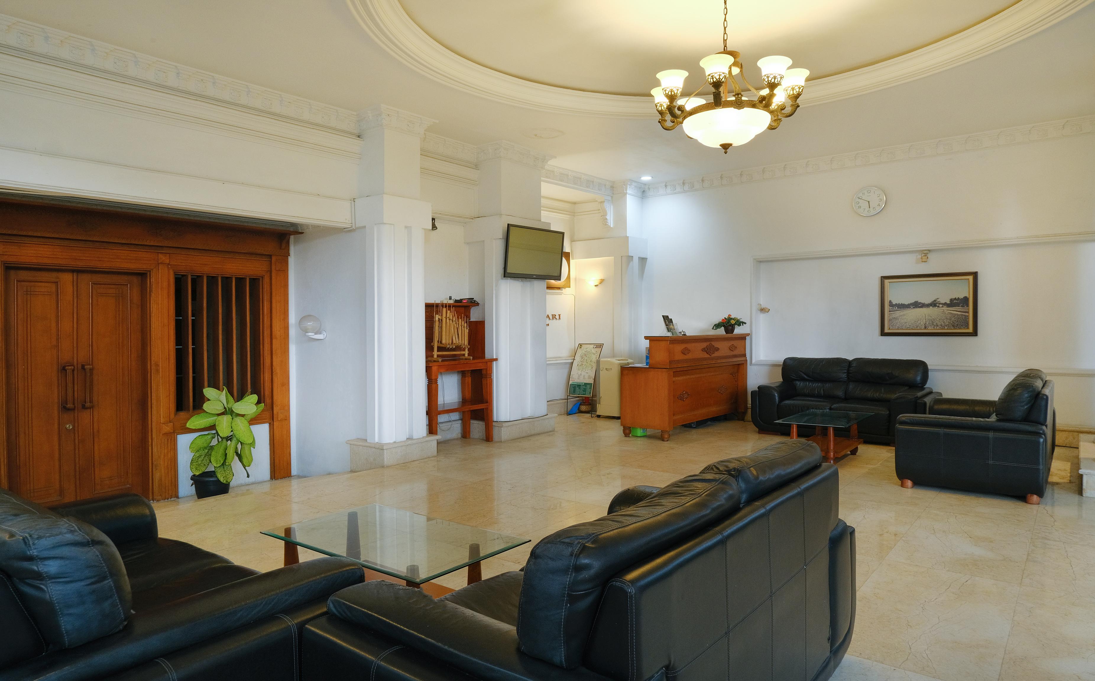 Urbanview Omah Pari Boutique Hotel Yogyakarta Exteriör bild